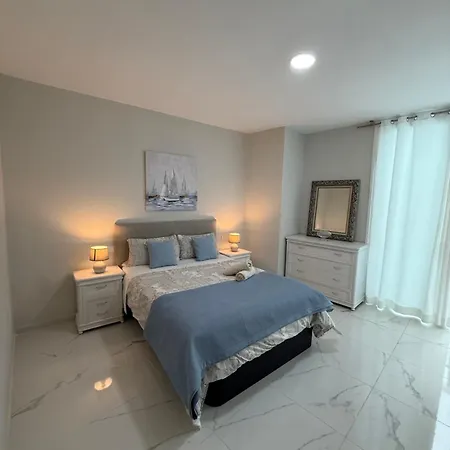 House Patio Azul 拉克鲁斯